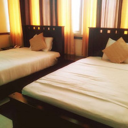 Casablanca Hotel And Resort Olongapo Extérieur photo